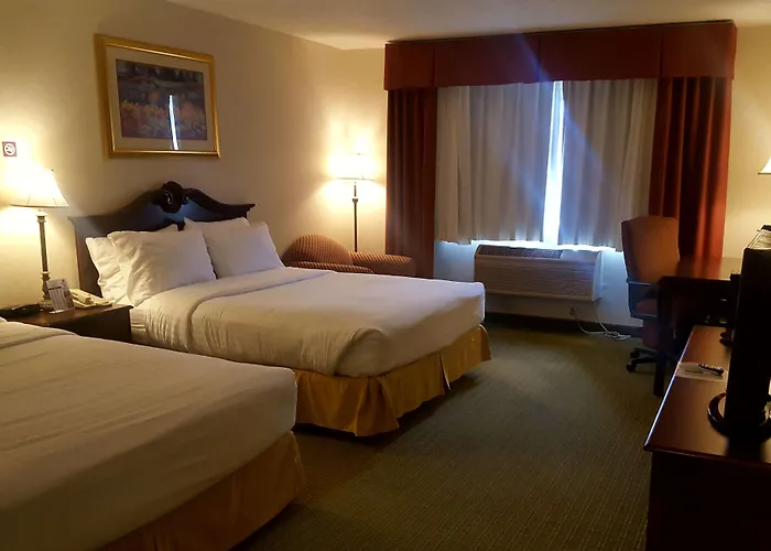 Baymont By Wyndham Belen Nm