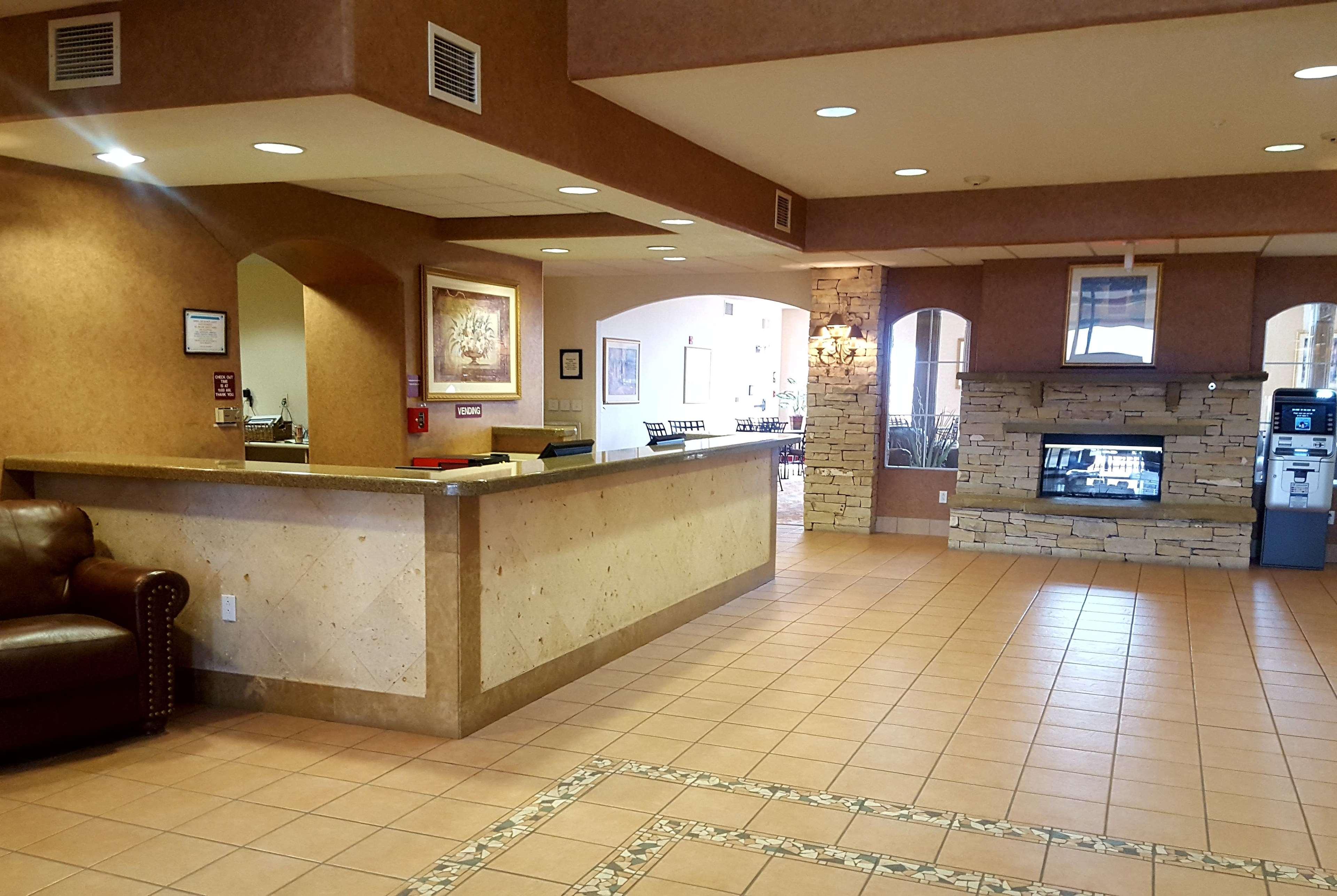 Baymont By Wyndham Nm Belen