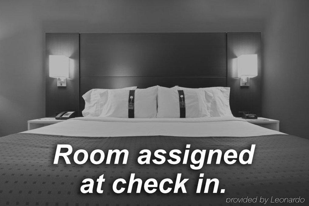 Hotel Baymont By Wyndham Nm 2*